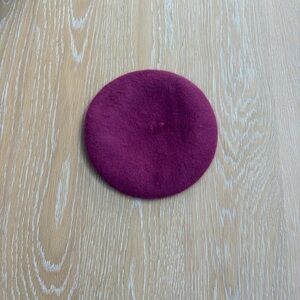Chic Plum Wool Beret